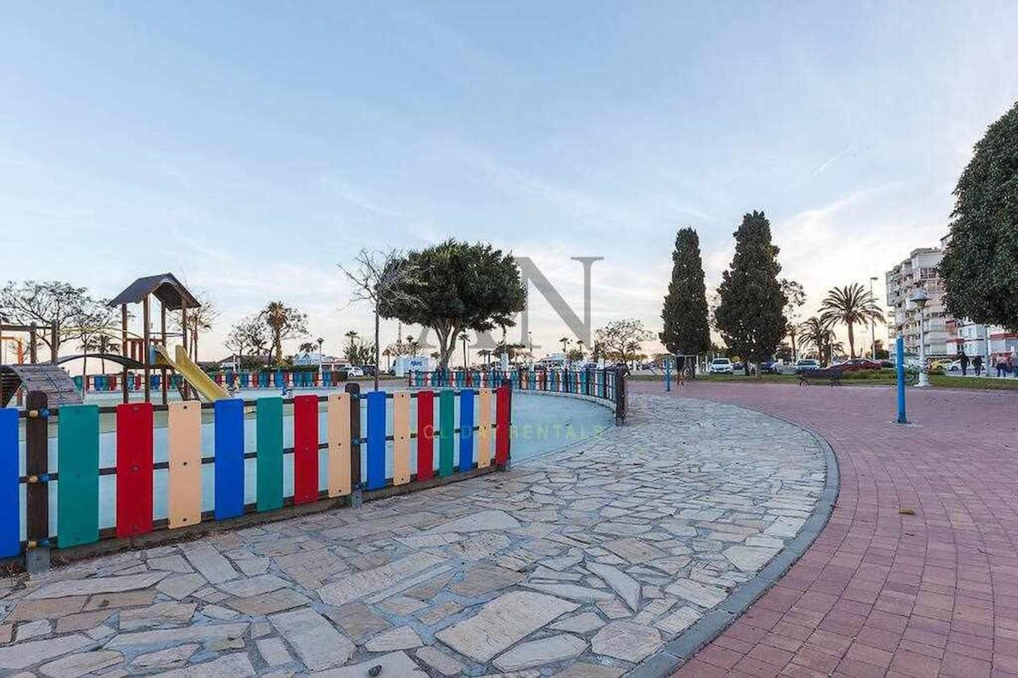 A&N Copacavana Torre Del Mar Ngoại thất bức ảnh